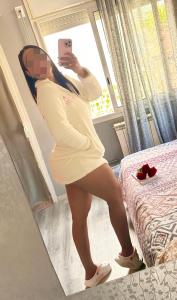 673094896: Chica busca chico en Ceuta