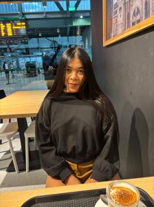 685604716: Chica busca chico en León