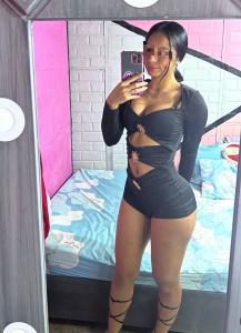 643541191: Chica busca chico en Málaga