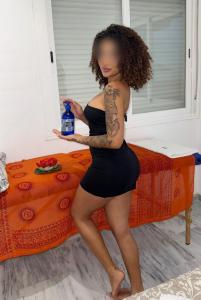 699330350: Chica busca chico en Málaga