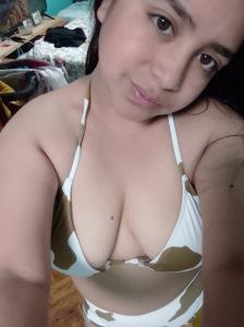 613861081: Chica busca chico en Madrid