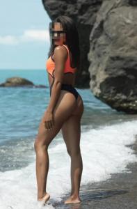 672898951: Chica busca chico en La Coruña