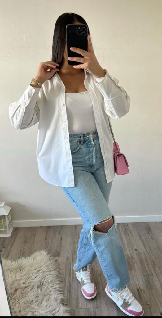 Chica busca chico en Menorca: 