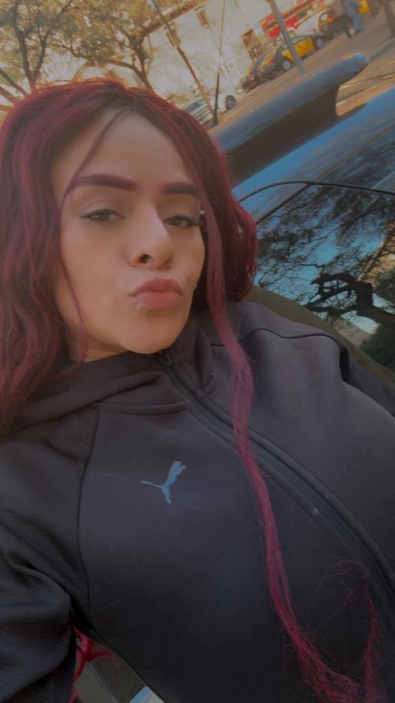 Chica busca chico en Barcelona: 