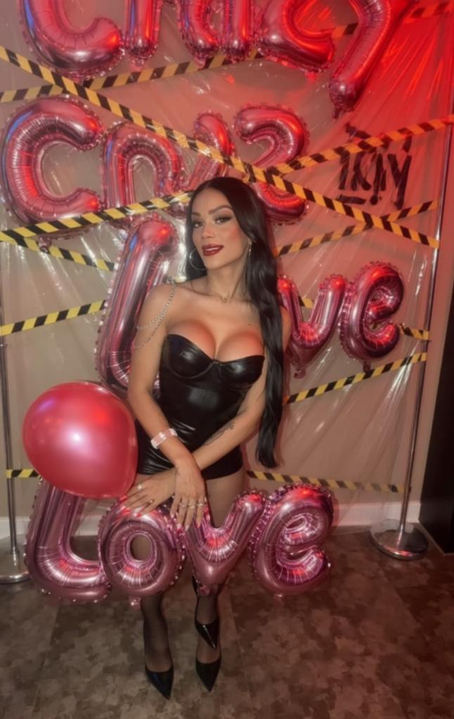 Transexual en Cádiz: Transexuales y Travestis