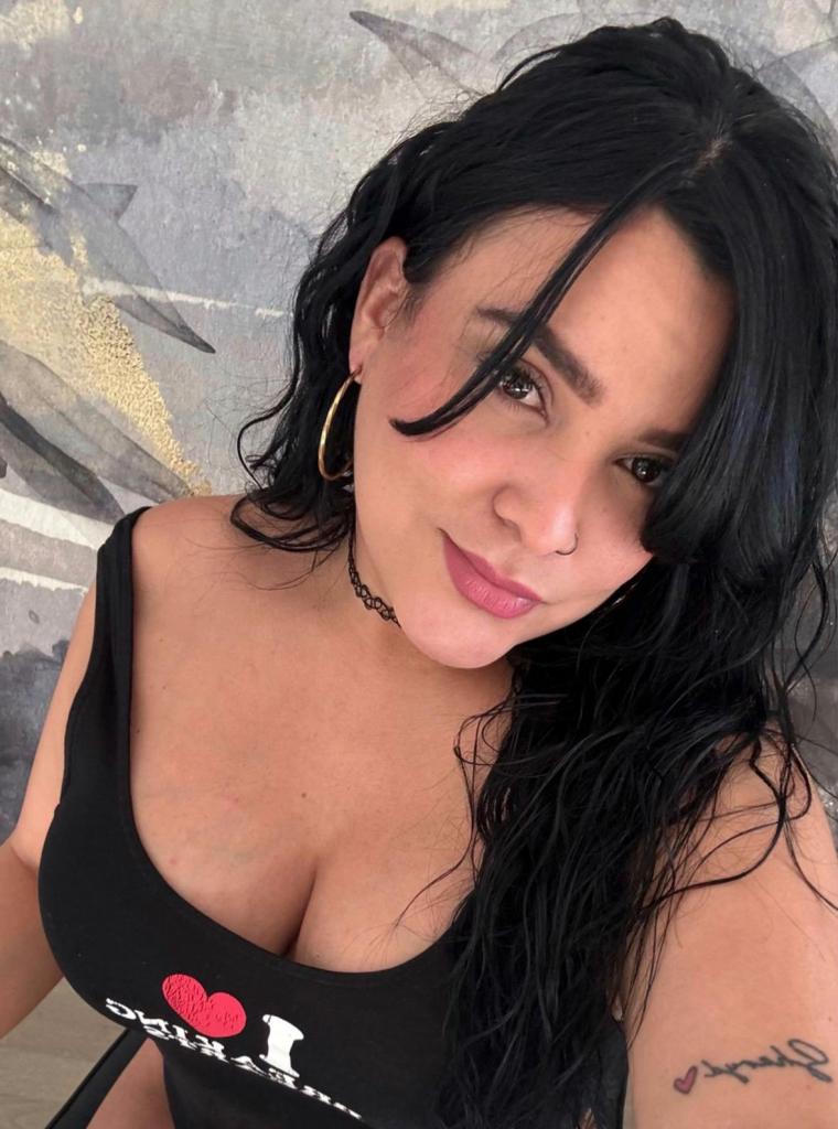 602345294: Chica busca chico en Ceuta