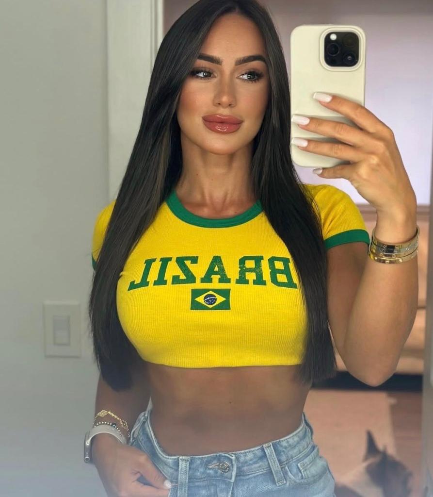 613876324: Chica busca chico en La Coruña