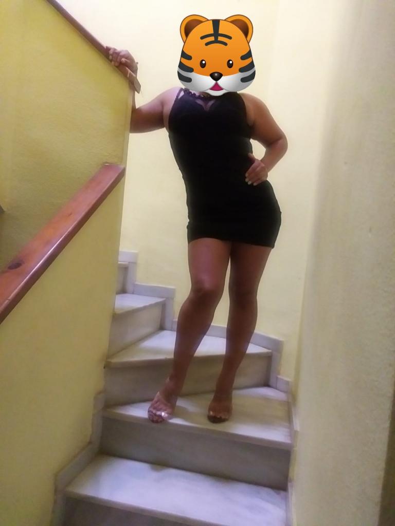 604292341: Chica busca chico en Almería
