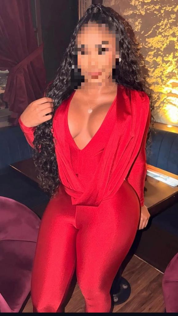 Chica busca chico en Murcia: 