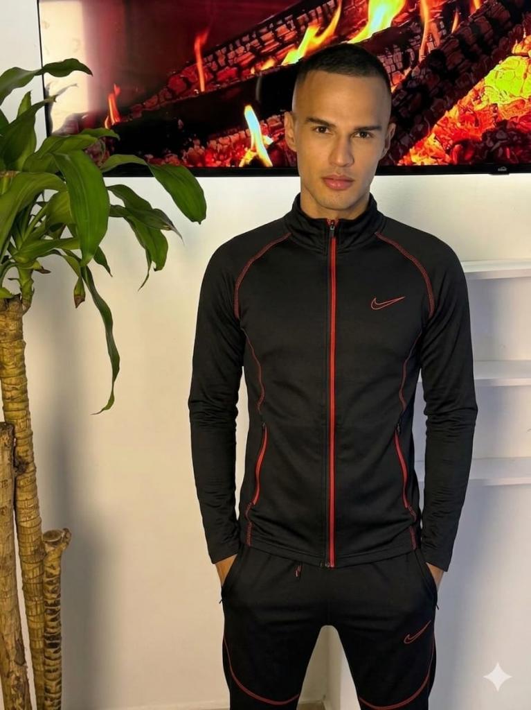 Chico busca chica en Las Palmas: 