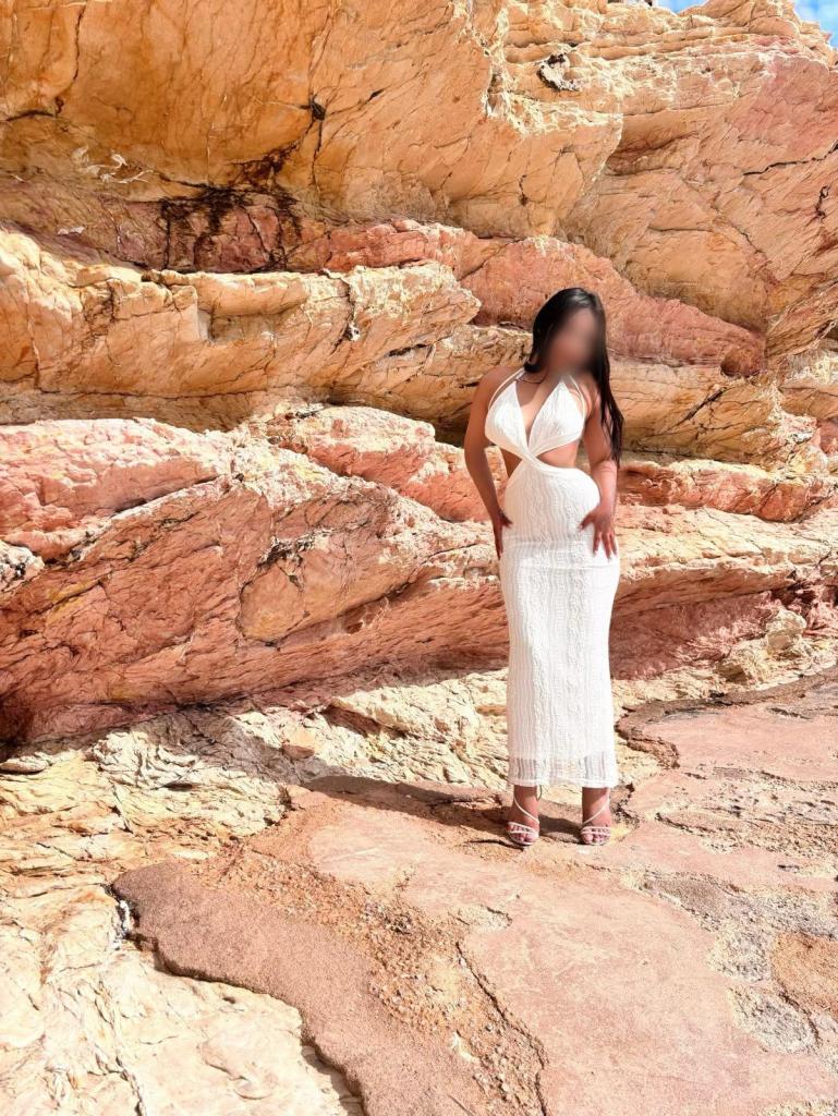 607046667: Chica busca chico en Mallorca