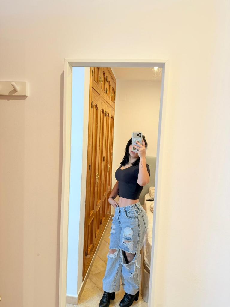 Chica busca chico en Cádiz: 