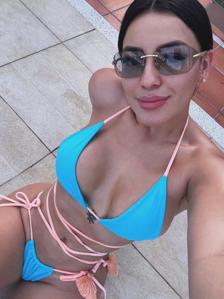 Chica busca chico en Granada: 