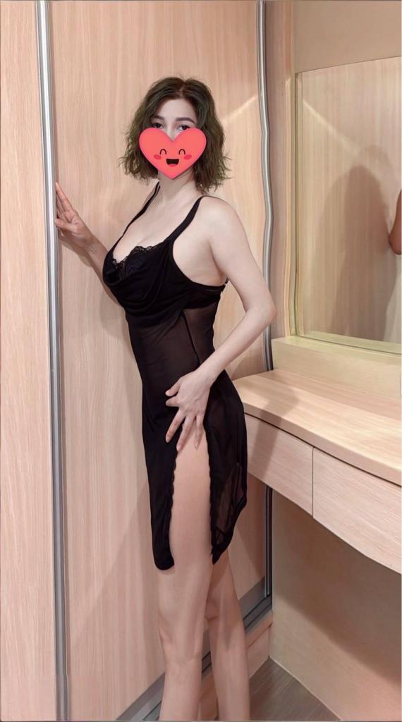 667926558: Chica busca chico en Madrid