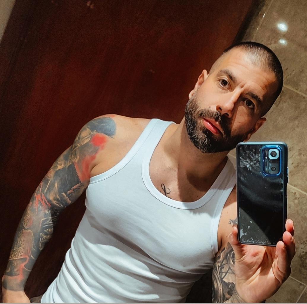 Chico busca chica en Barcelona: 