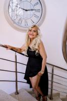 644727641: Chica busca chico en Lugo