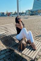 641937441: Chica busca chico en Navarra