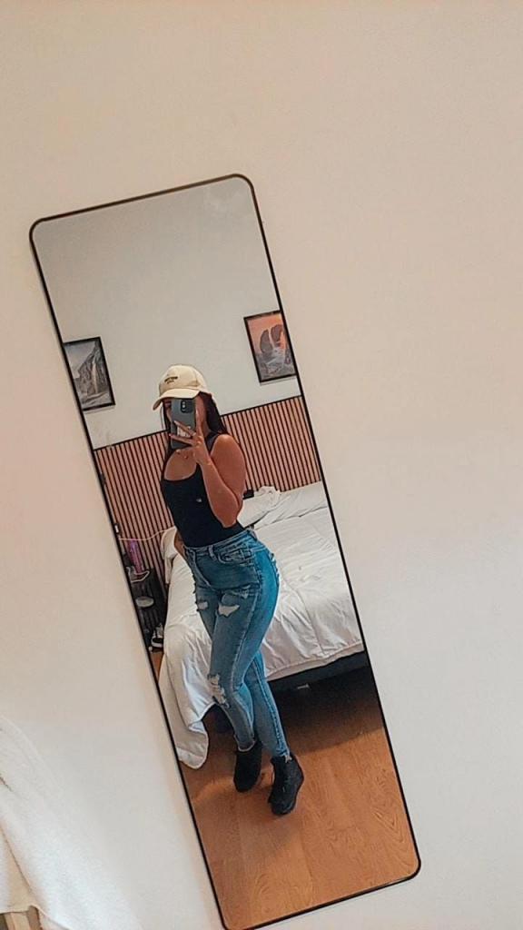 Chica busca chico en Asturias: 