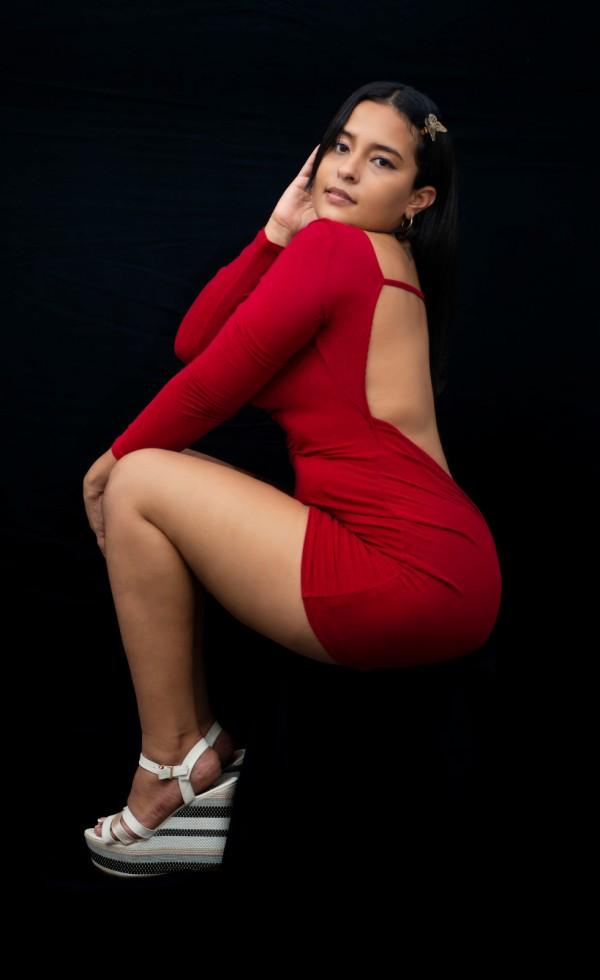 672484633: Chica busca chico en Mallorca