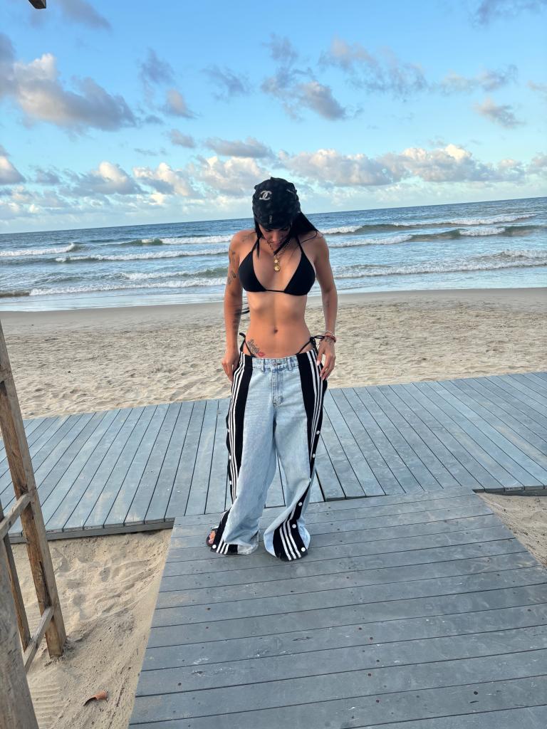 Chica busca chico en Huelva: 