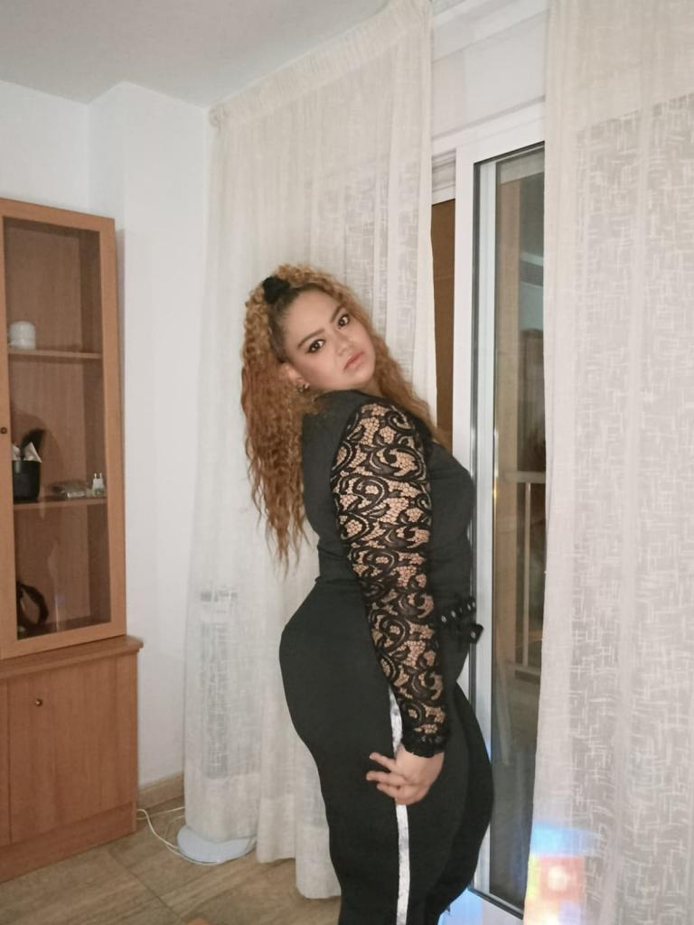 Chica busca chico en Murcia: 