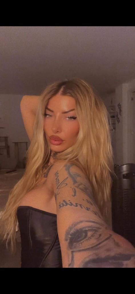 Chica busca chico en Ibiza: Chica busca chico