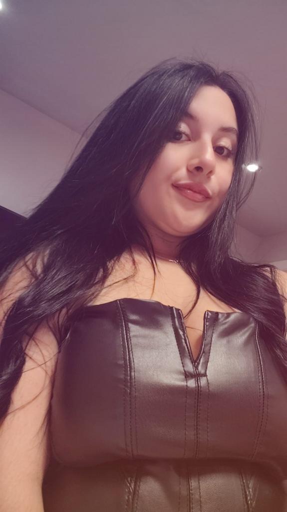 Chica busca chico en Sevilla: 