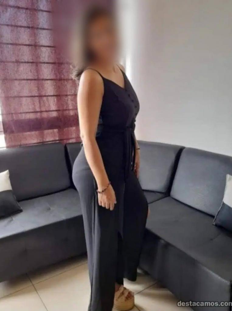Chica busca chico en Granada: 