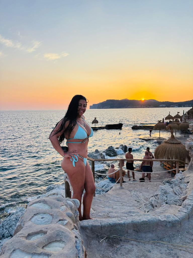 Chica busca chico en Asturias: Chica busca chico