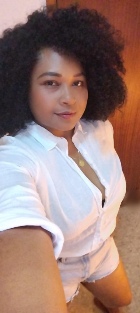 Chica busca chico en Tenerife: 