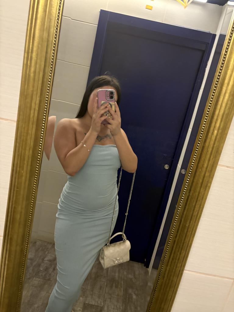 Chica busca chico en Tenerife: 