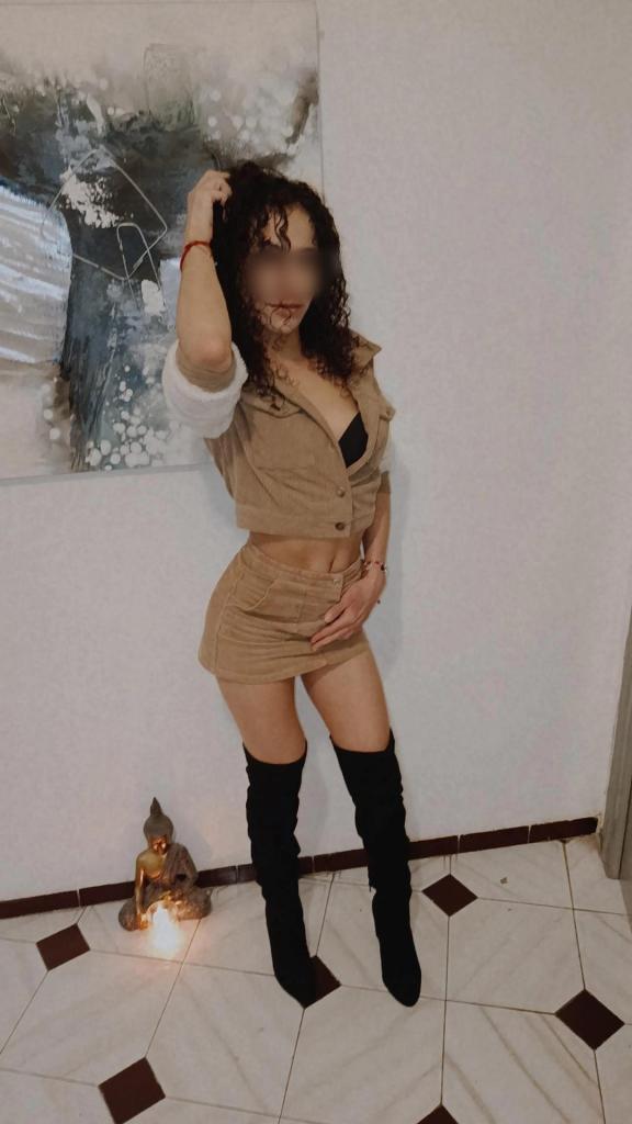 641709933: Chica busca chico en Alicante