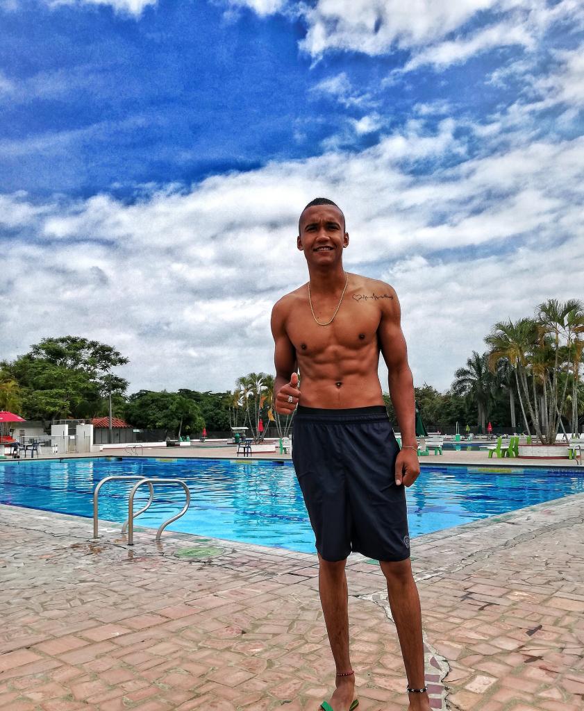 Chico busca chica en Alicante: 