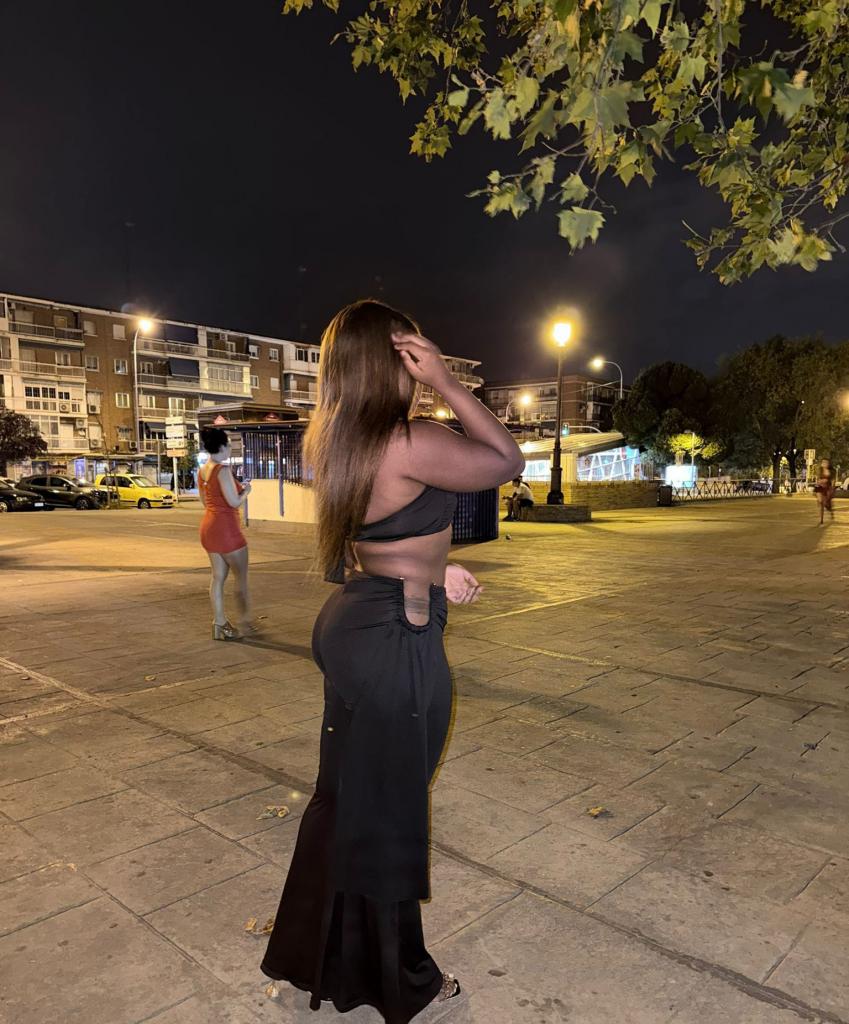 Chica busca chico en Madrid: 