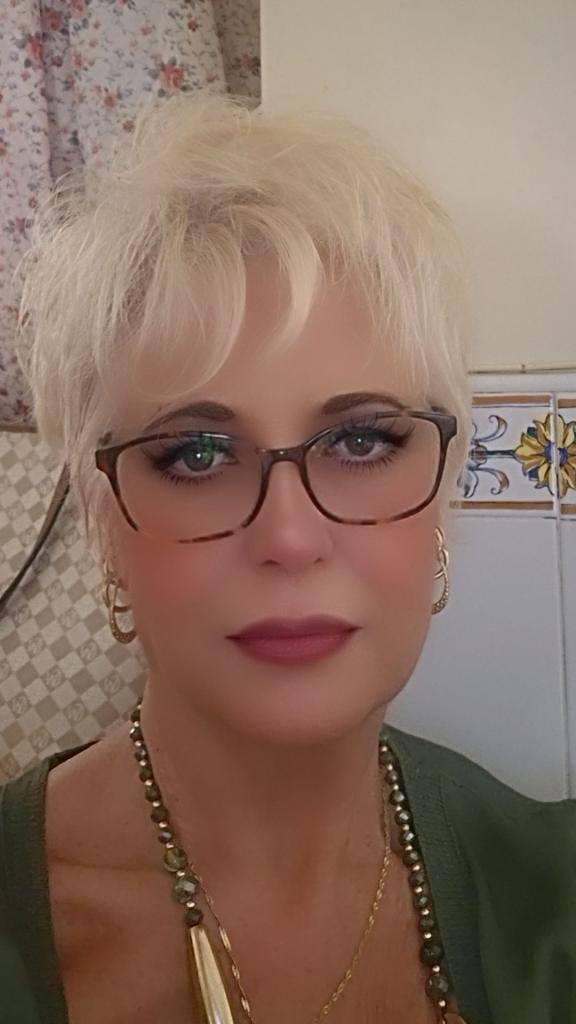 Chica busca chico en Mallorca: 