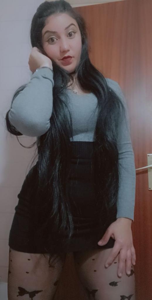 678681402: Chica busca chico en Granada