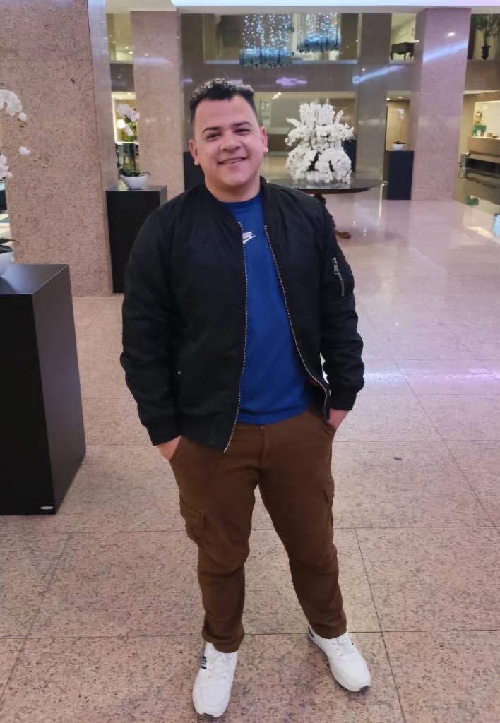 Chico busca chica en Lugo: 