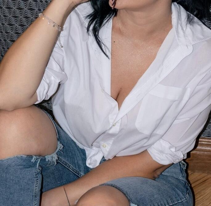 Chica busca chico en Huelva: 