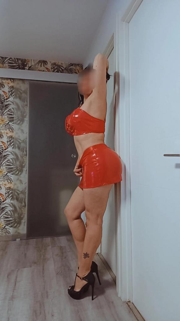 Chica busca chico en Pontevedra: 