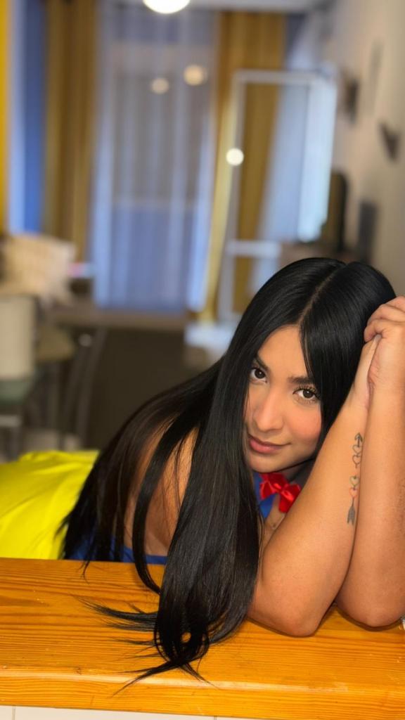 Chica busca chico en Barcelona: 