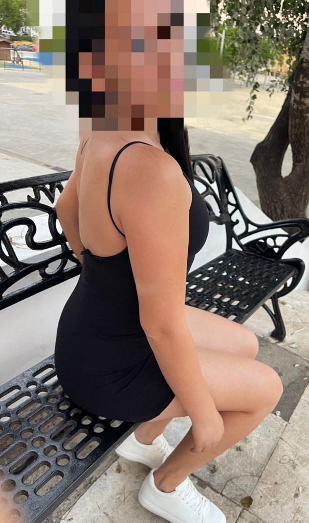 Chica busca chico en Cádiz: 