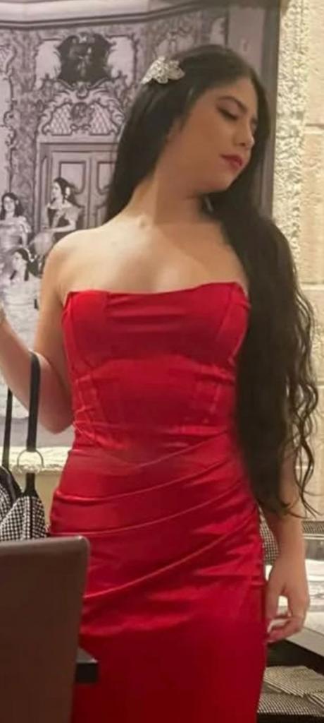 Chica busca chico en Alicante: 