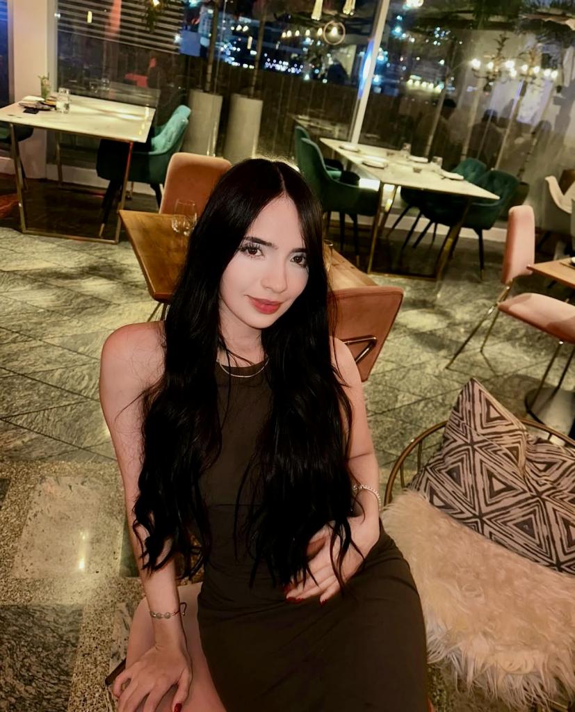 Chica busca chico en Granada: 