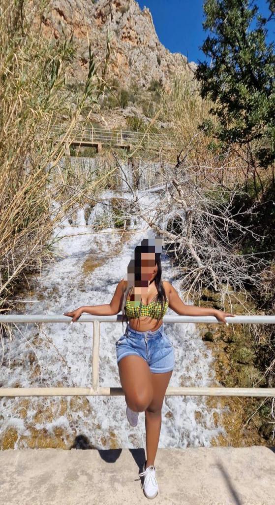 Chica busca chico en Gerona: 