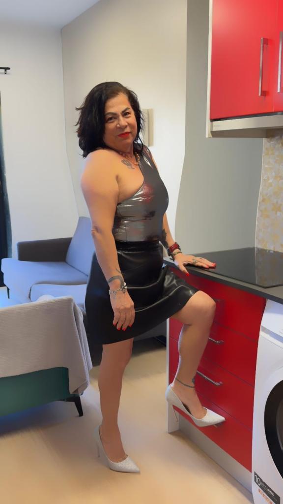 Chica busca chico en Pontevedra: 