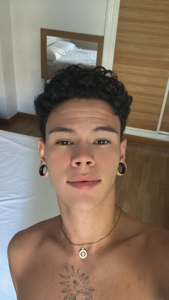 Chico busca chica en Mallorca: 