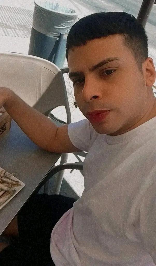 641253529: Chico busca chica en Málaga