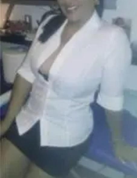 Chica busca chico en Huelva: 