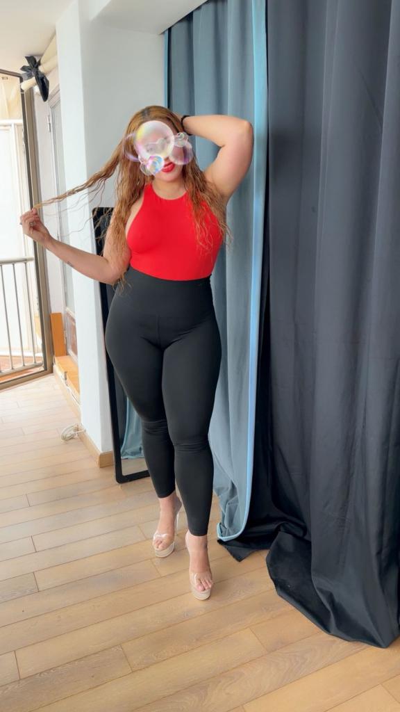 Chica busca chico en Barcelona: 