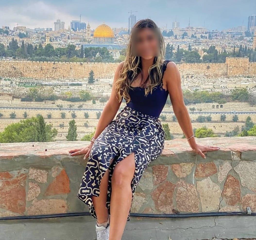 Chica busca chico en La Coruña: 